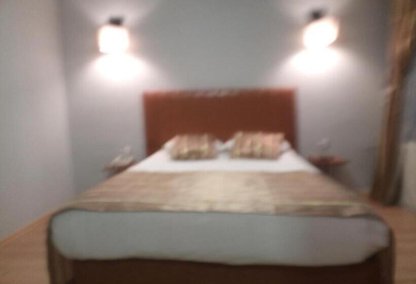 اتاق استاندارد, Tac