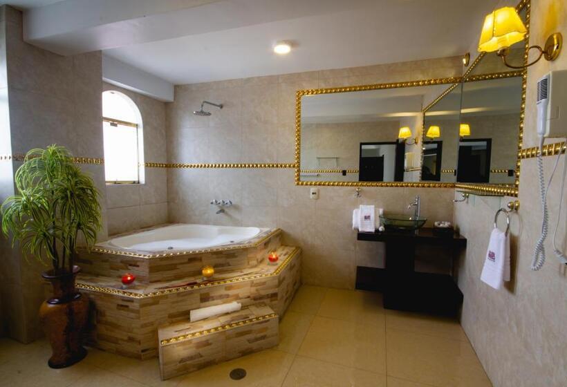 سوییت جونیور لوکس, Terra Mistica Ciudad Del Lago