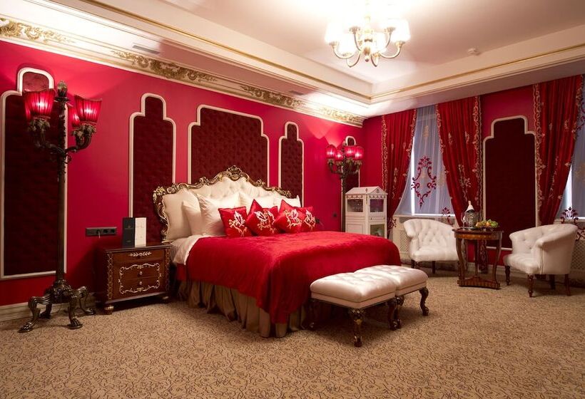 جناح جونيور, Trezzini Palace Boutique