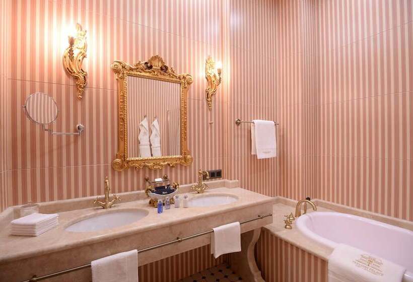 جناح بريميوم, Trezzini Palace Boutique