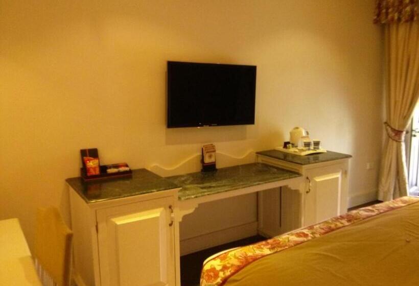 חדר סופריור עם נוף להרים, Welcomhotel By Itc Hotels, The Savoy, Mussoorie