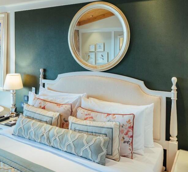 Premium room with view, Welcomhotel By Itc Hotels, The Savoy, Mussoorie