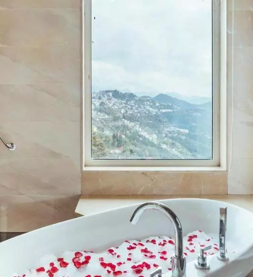 Premium room with view, Welcomhotel By Itc Hotels, The Savoy, Mussoorie