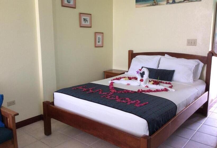 海景标准间带阳台, Caye Caulker Condos