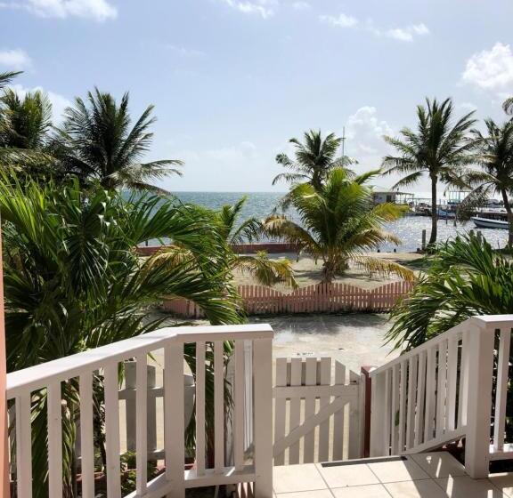 스탠다드 발코니 룸 바다 전망, Caye Caulker Condos