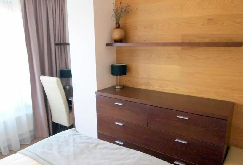 テラスつきの２ベッドルームアパートメント, Privileged Lesná   With Garden Terrace, Tatranská Lomnica 2 Km