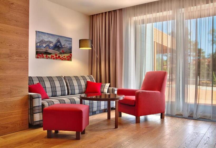 Апартаменты 2 Спальни с Террасой, Privileged Lesná   With Garden Terrace, Tatranská Lomnica 2 Km