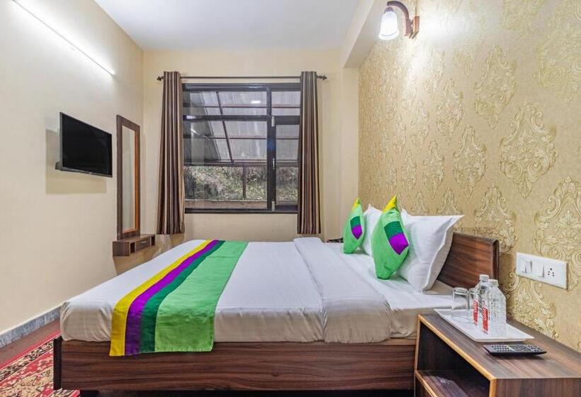 스탠다드 룸, Treebo Shimla Ayurvedic Retreat Kufri