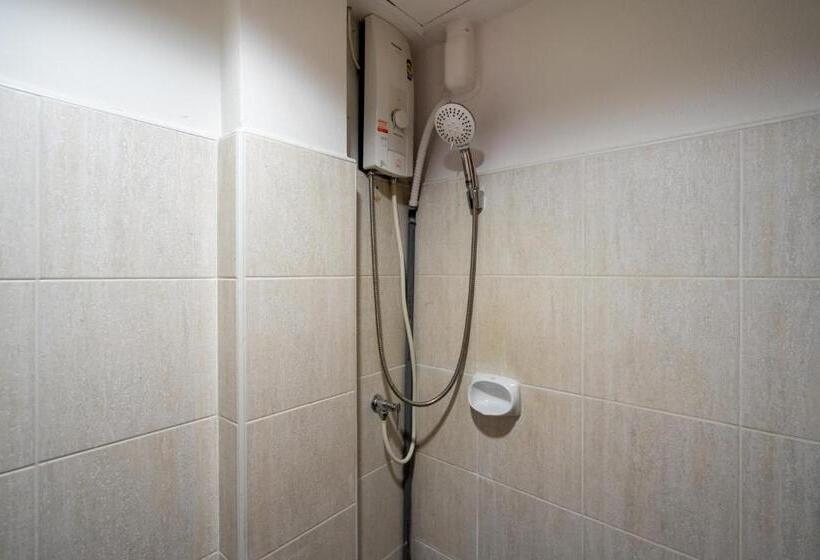 Habitació Estàndard, Patong Central Residence And Apartment