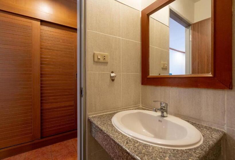 Habitació Estàndard Llit King, Patong Central Residence And Apartment