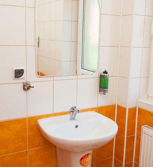 Студия Стандарт, Penzión Centrum