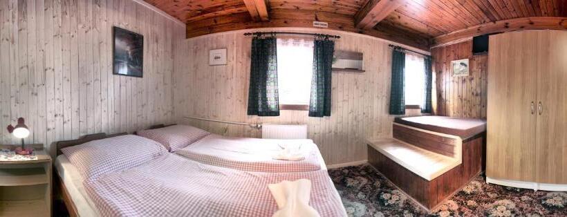 Standard Szoba Megosztott Fürdővel, Pension U Stehlíků