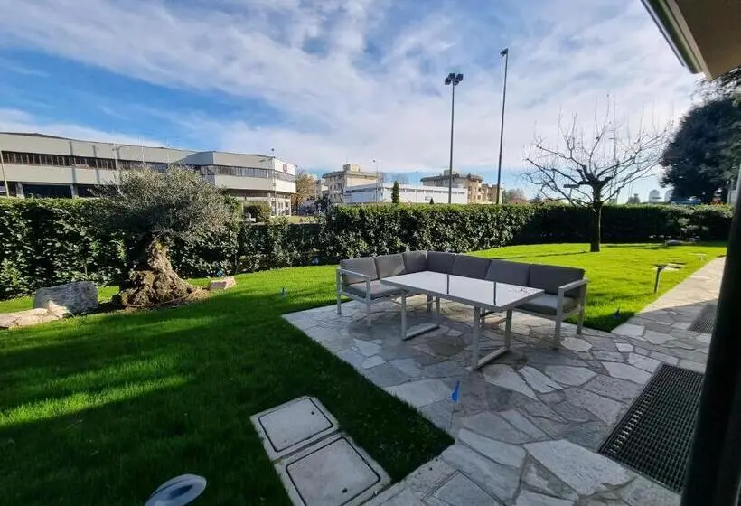 Habitació Triple Estàndard, B&b Villa Eden