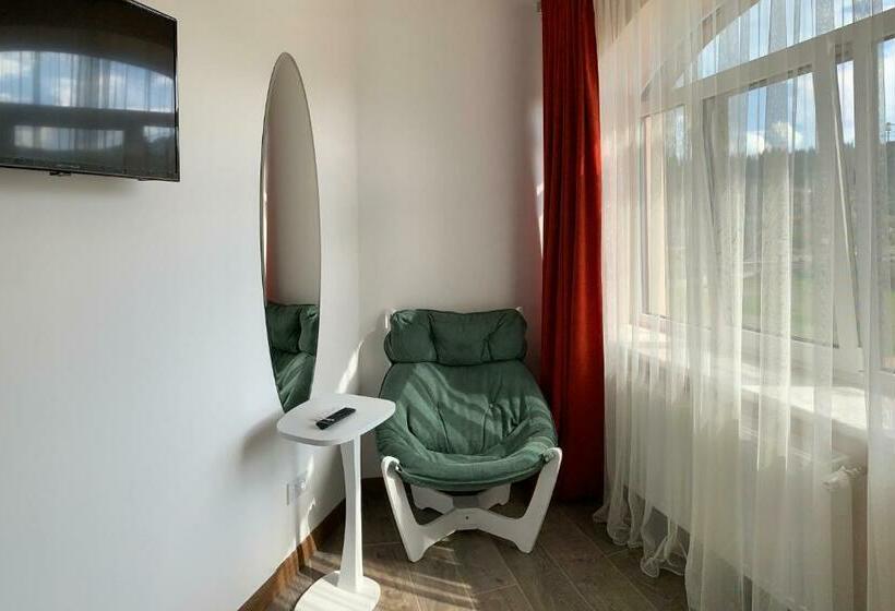 آپارتمان 2 خوابه, готель ресторан два леви