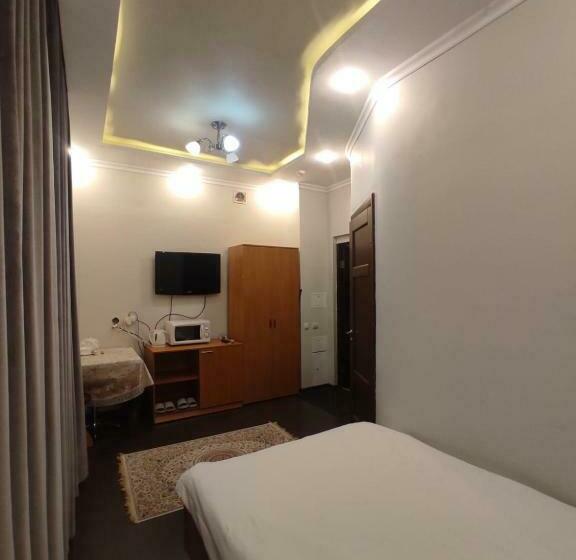 اتاق استاندارد یک نفره, Altyn