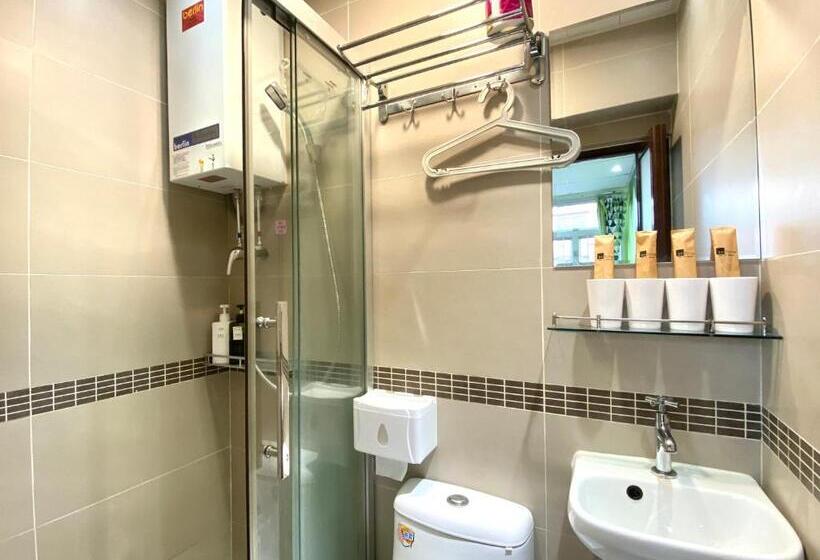 اتاق استاندارد چهار تخته, Royal Paris Guest House 皇家巴黎賓館