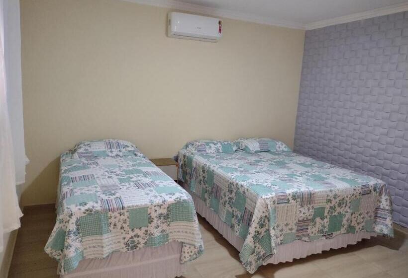 スタンダードトリプルルーム, Pousada Estrela Da Manhã