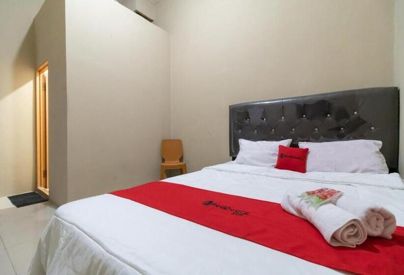 标准间, Reddoorz Near Palembang Trade Center 4
