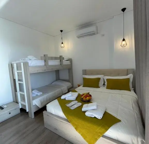 デラックスの４人部屋, Relax Mea