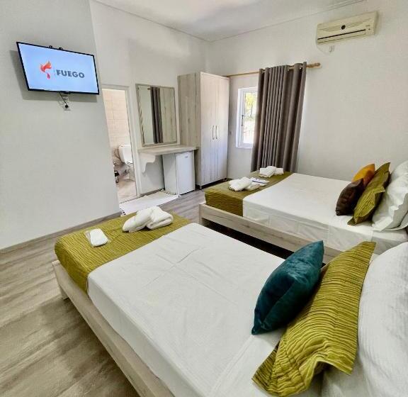 Chambre Triple Standard Vue Jardin, Relax Mea