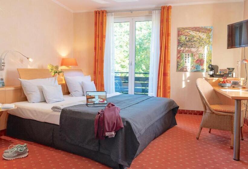 Номер Стандарт, Residenz Wessinger, Neu Isenburg