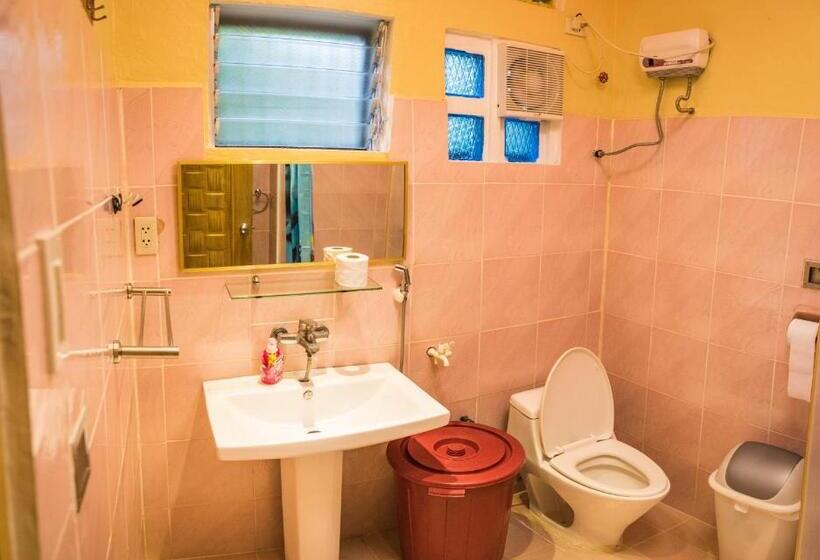 سوییت خانوادگی, Aabana Beach & Watersport Resort