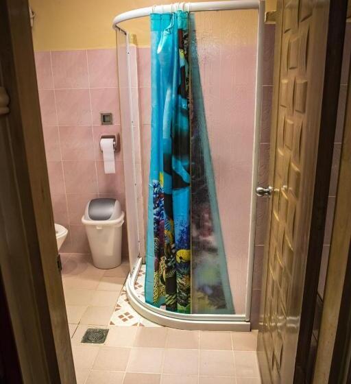 سوییت خانوادگی, Aabana Beach & Watersport Resort