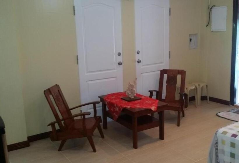 سوییت خانوادگی, Aabana Beach & Watersport Resort