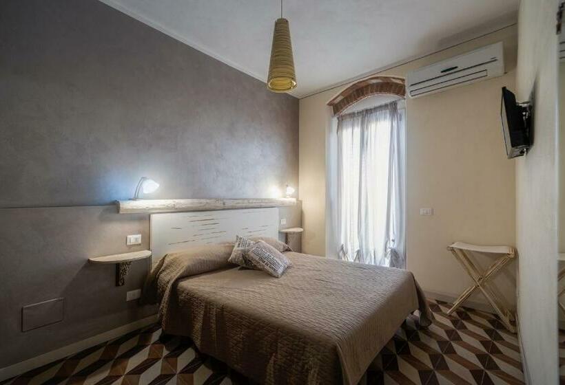 Номер Basic, La Corte Dei Tre