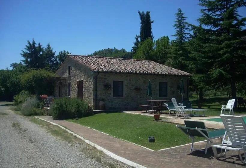 プールビュースタンダードルーム, Agriturismo Il Pratone