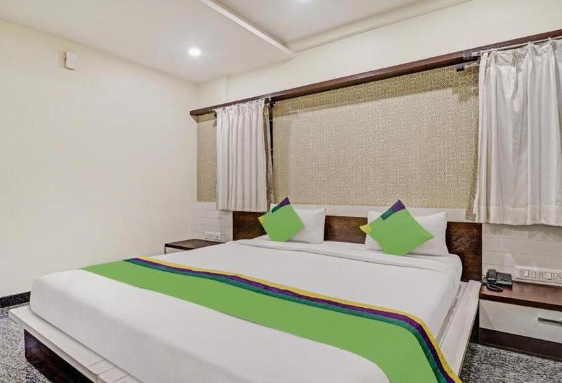 غرفة سوبيريور, Treebo Trend Corporate Suites