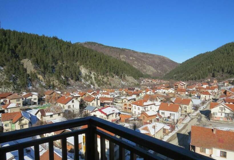 דירה בת חדר שינה 1 עם נוף, Panoramic Apartment 301 In Eagle Rock Complex