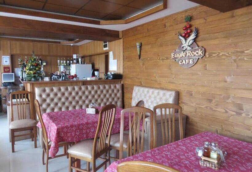 דירה בת חדר שינה 1 עם נוף, Panoramic Apartment 301 In Eagle Rock Complex