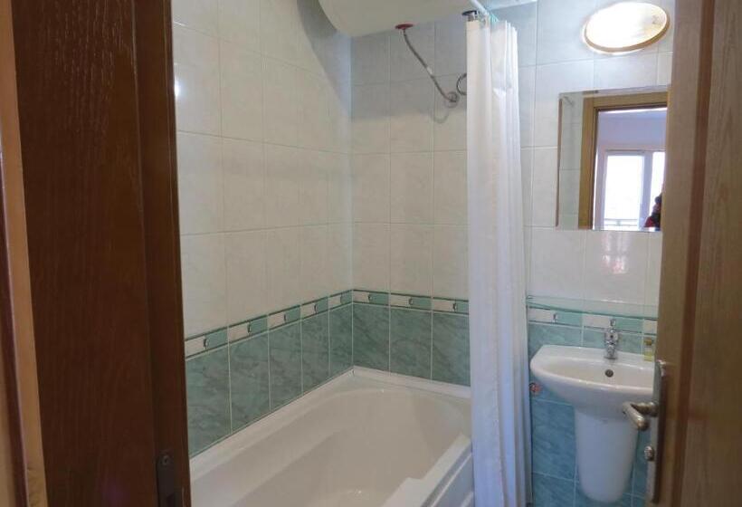 דירה בת חדר שינה 1 עם נוף, Panoramic Apartment 301 In Eagle Rock Complex