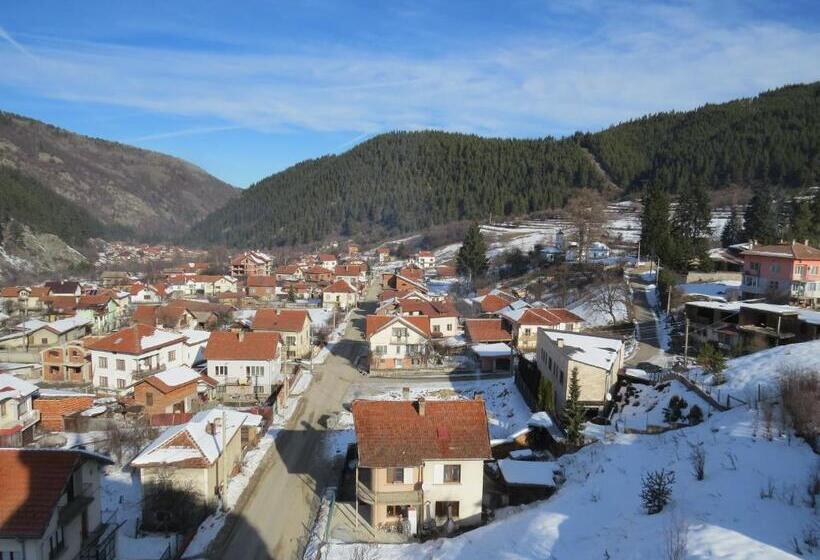 דירה בת חדר שינה 1 עם נוף, Panoramic Apartment 301 In Eagle Rock Complex