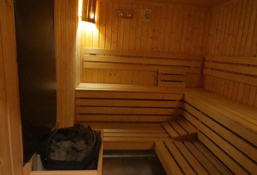 דירה בת חדר שינה 1 עם נוף, Panoramic Apartment 301 In Eagle Rock Complex