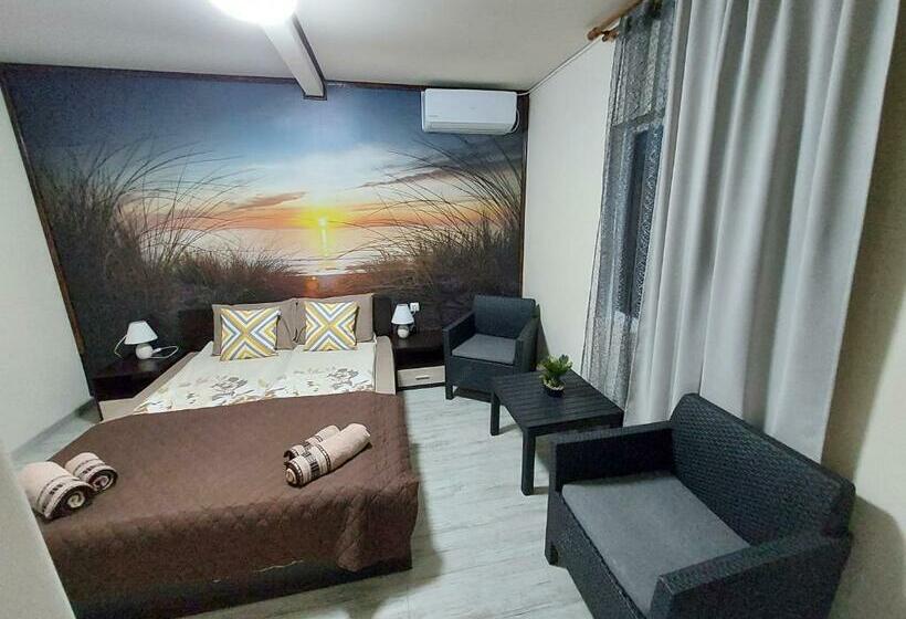 スタンダードインサイドビュールーム, къща за гости ваканция