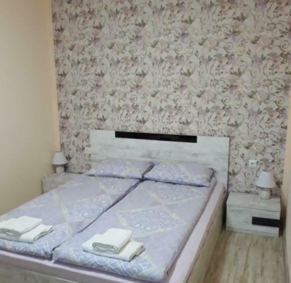 ガーデンビューファミリールーム, къща за гости ваканция