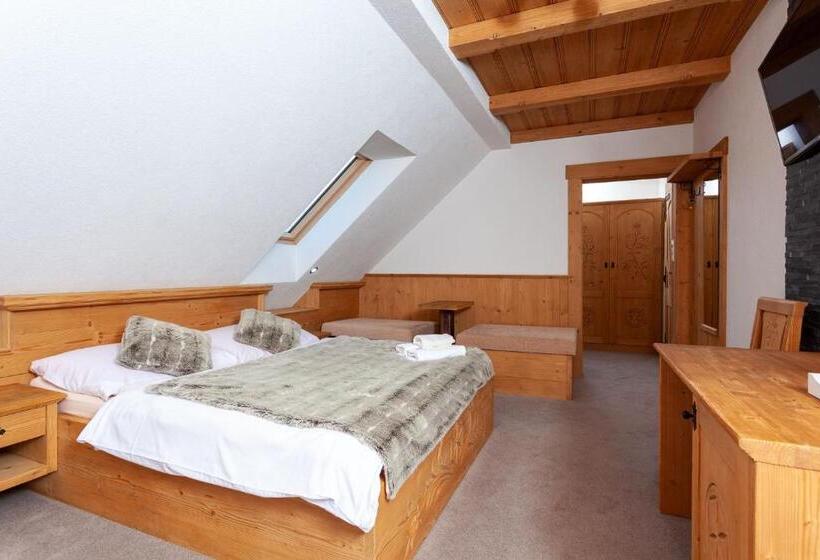 Трехместный Номер Deluxe, Penzión U Pavla