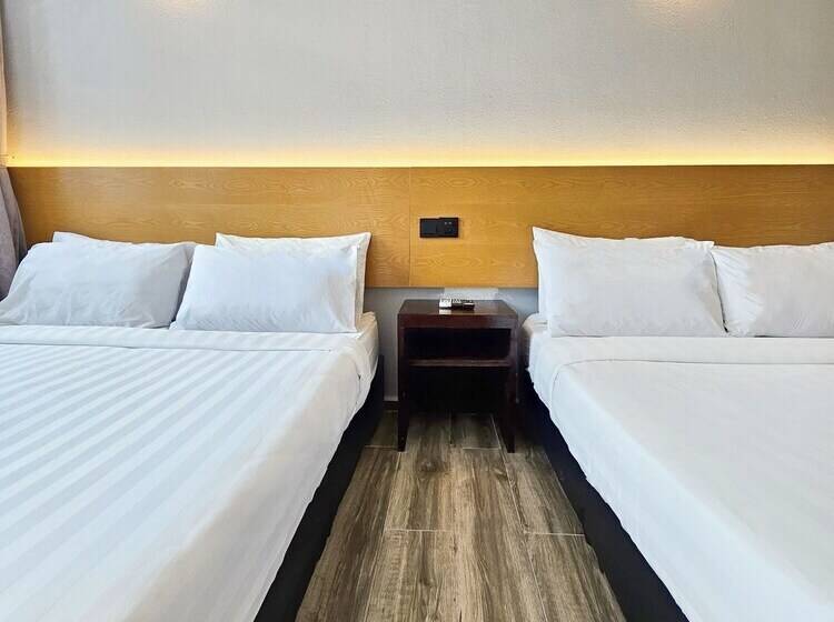 חדר משפחתי, Georgetown Inn By Sky Hive