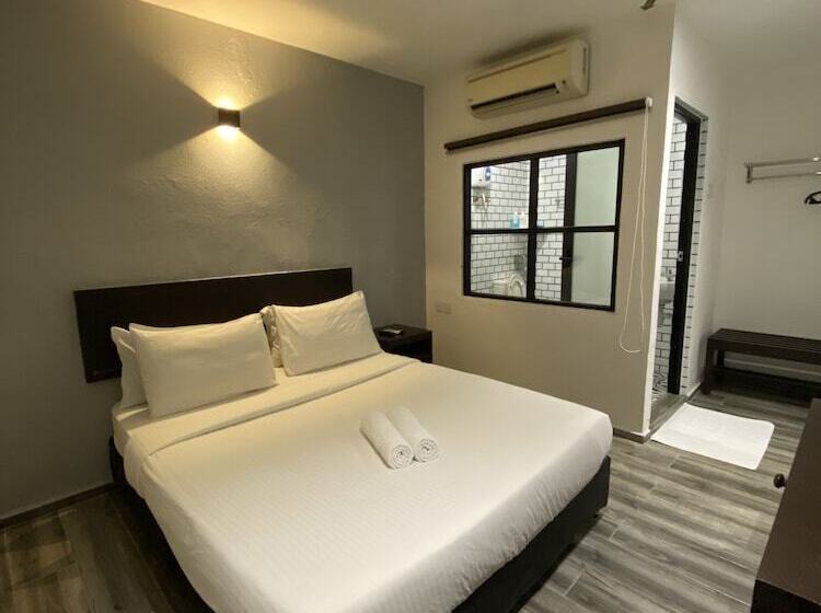 חדר סטנדרט, Georgetown Inn By Sky Hive