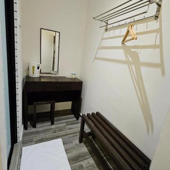 חדר סטנדרט, Georgetown Inn By Sky Hive