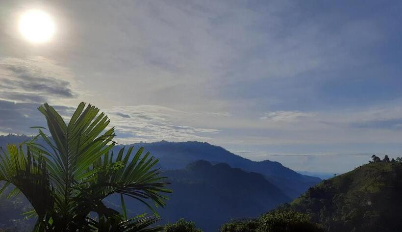 스탠다드 룸 산 전망, Aloft View