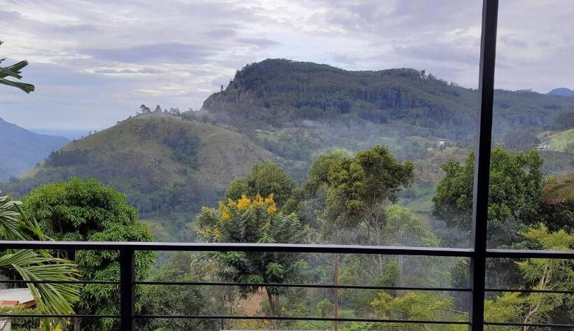 스탠다드 룸 산 전망, Aloft View