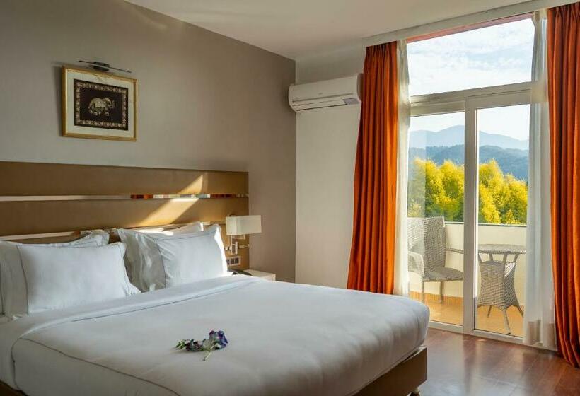 스탠다드 전망 룸, Country Inn Tarika Riverside Resort Jim Corbett