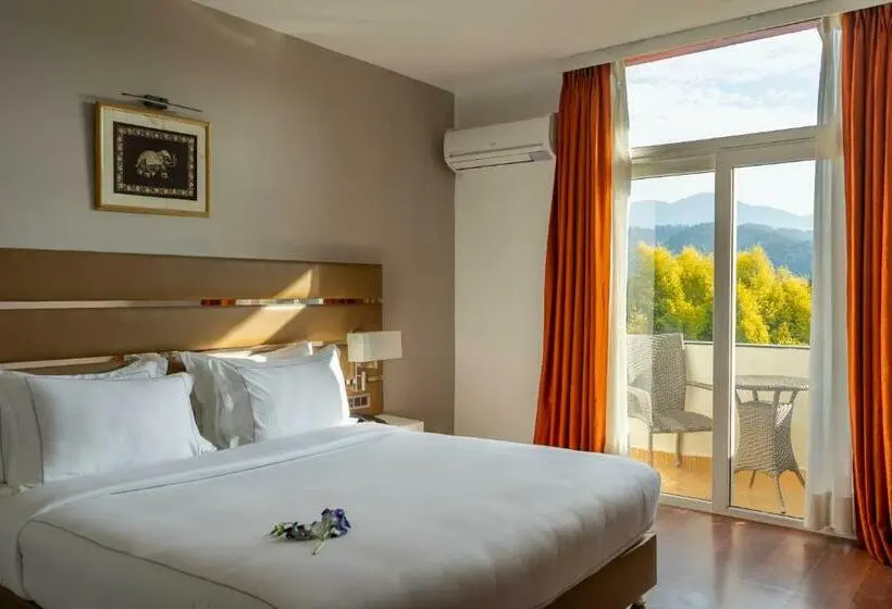 シングルデラックスルーム, Country Inn Tarika Riverside Resort Jim Corbett