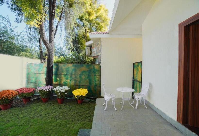 오두막, Country Inn Tarika Riverside Resort Jim Corbett