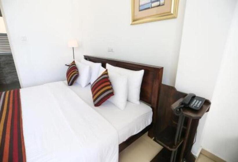 Superior Triple Room Sea View, Twenty  Two Dazzle Bay