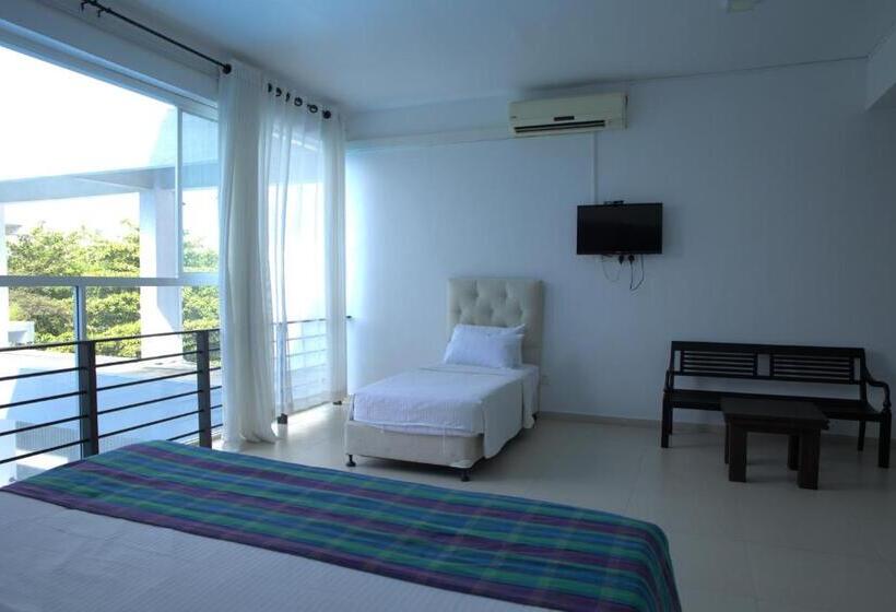 Pokój Standard Trzyosobowy, Twenty  Two Dazzle Bay