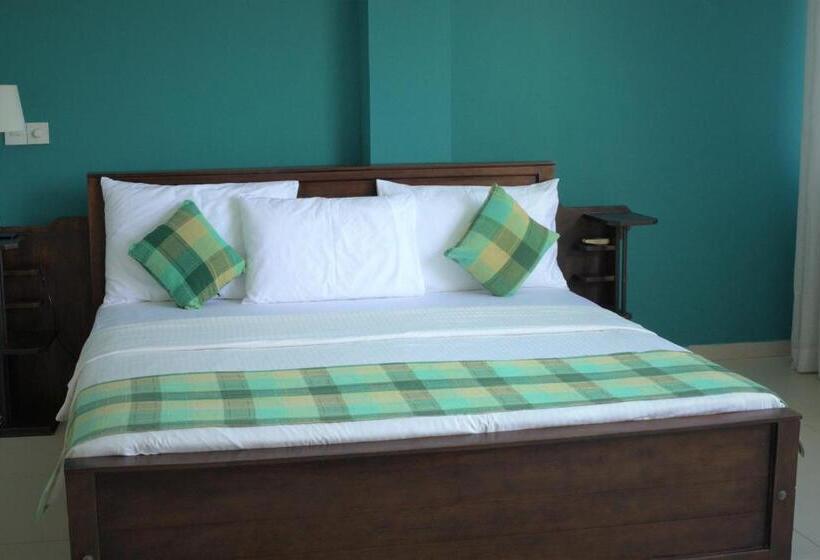 Pokój Standard Trzyosobowy, Twenty  Two Dazzle Bay